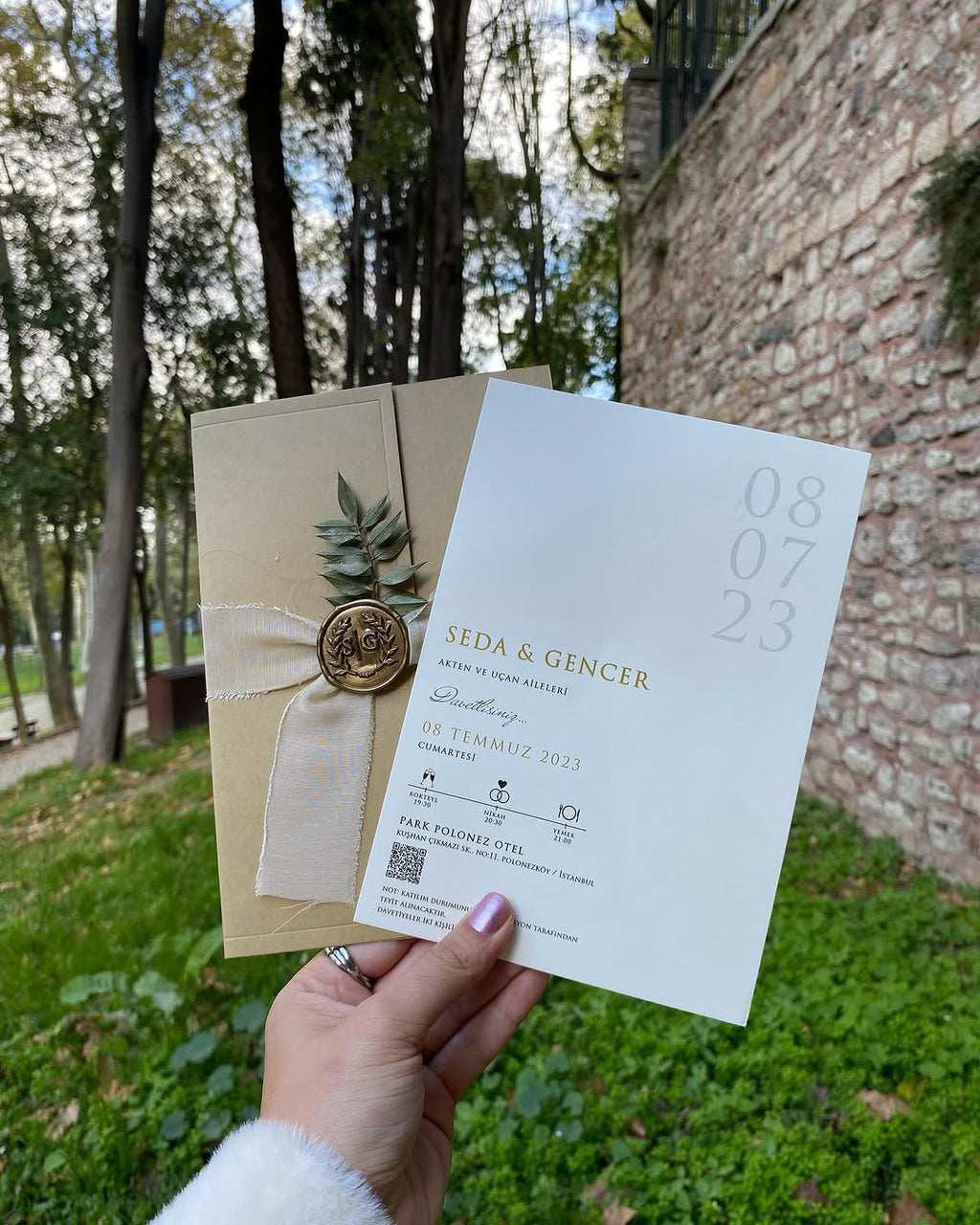 Elegant and Refined Invitation