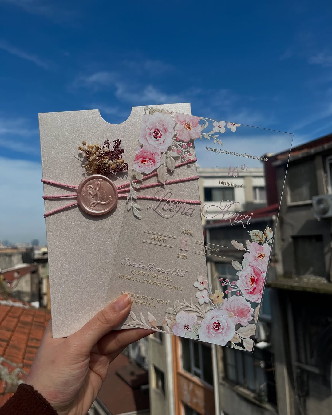 💌Acrylic Invitation with Floral Design