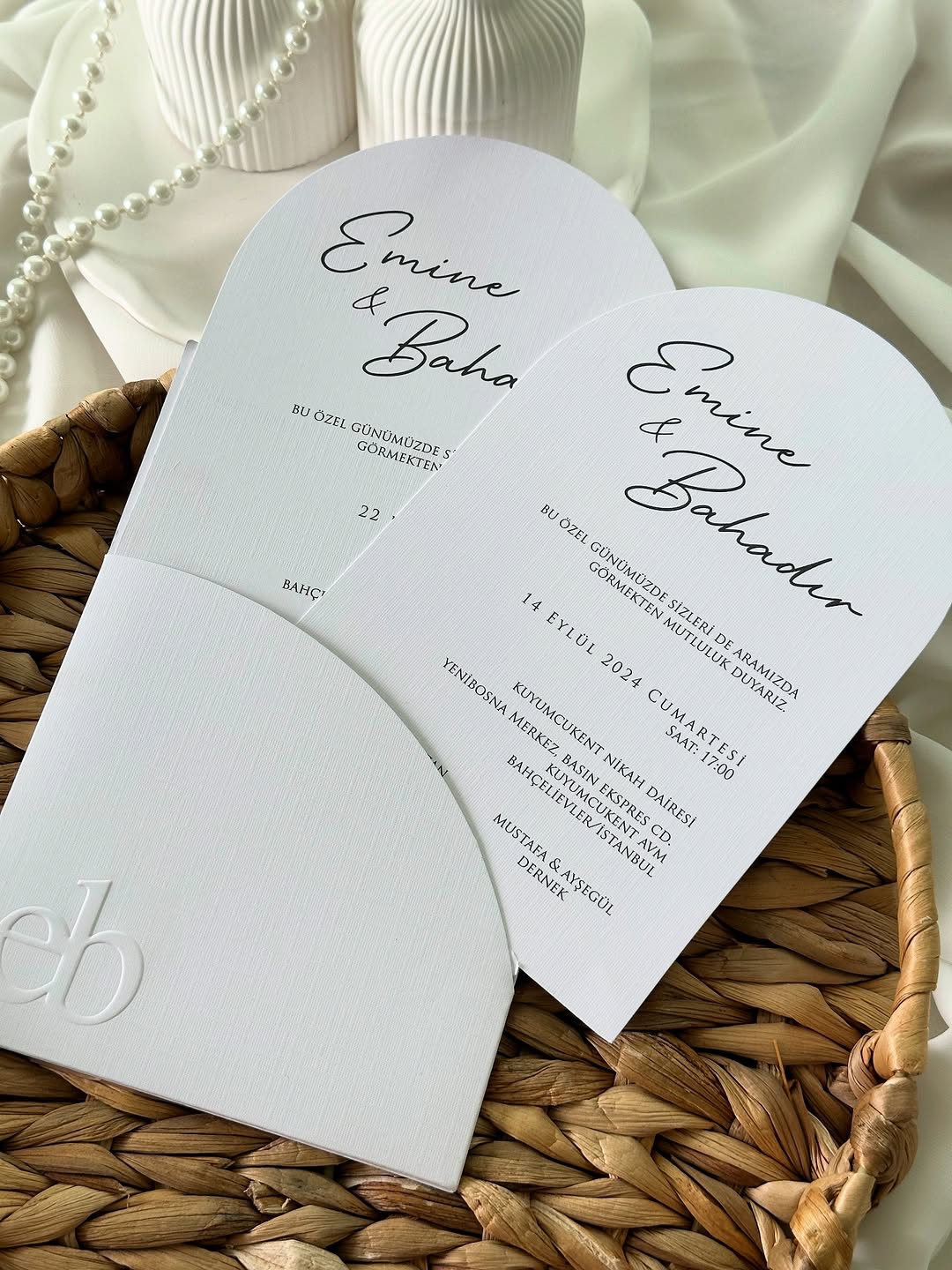 Royal Elegance Wedding Invitation