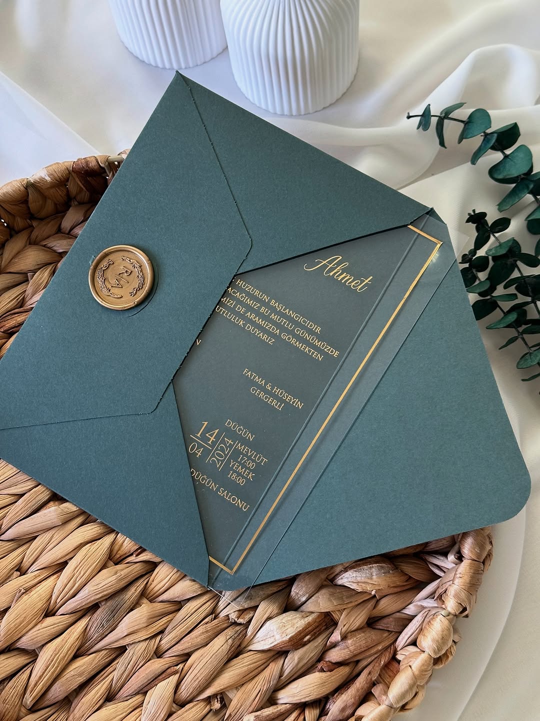 💌 Transparent acrylic invitation