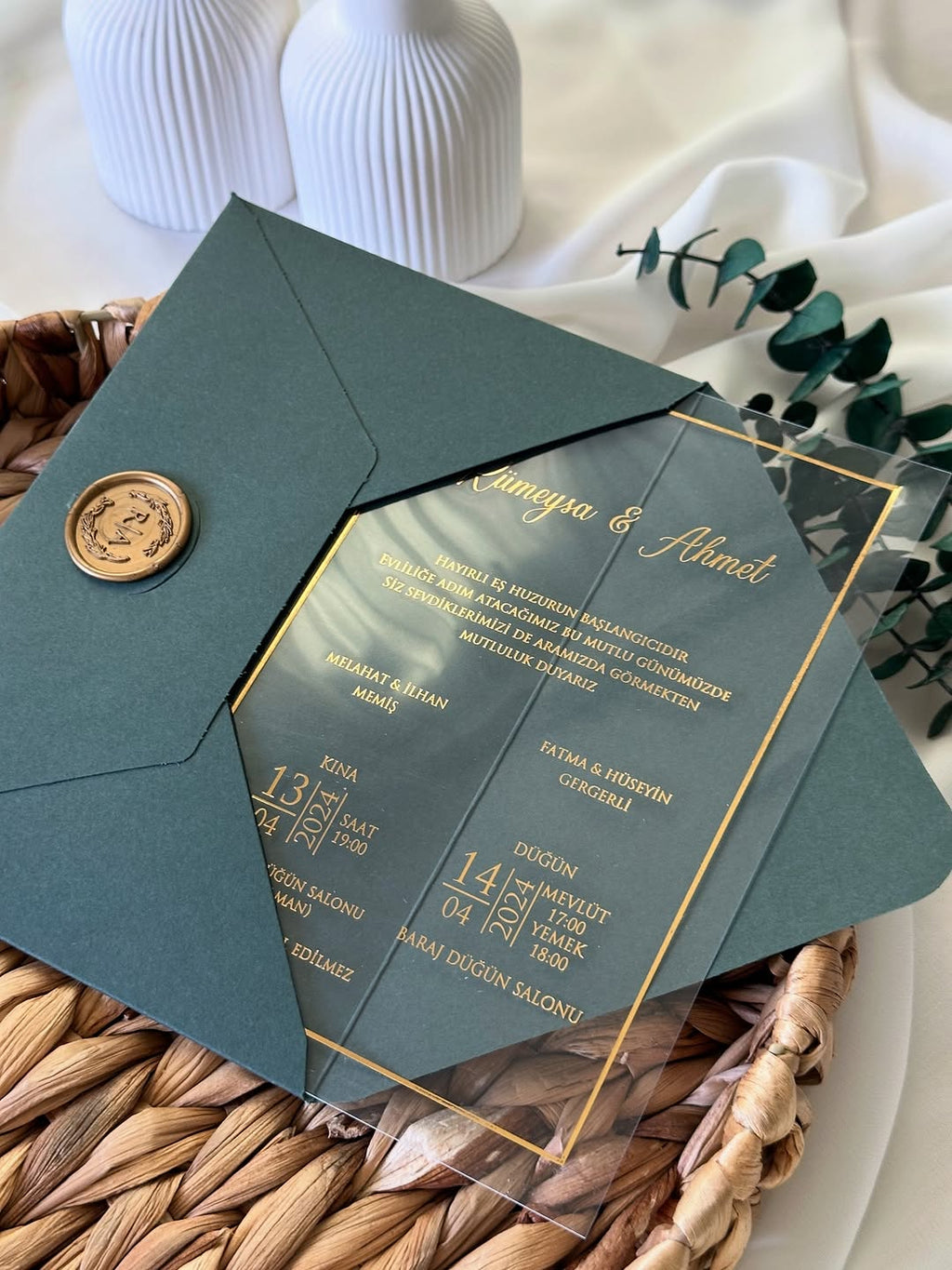💌 Transparent acrylic invitation