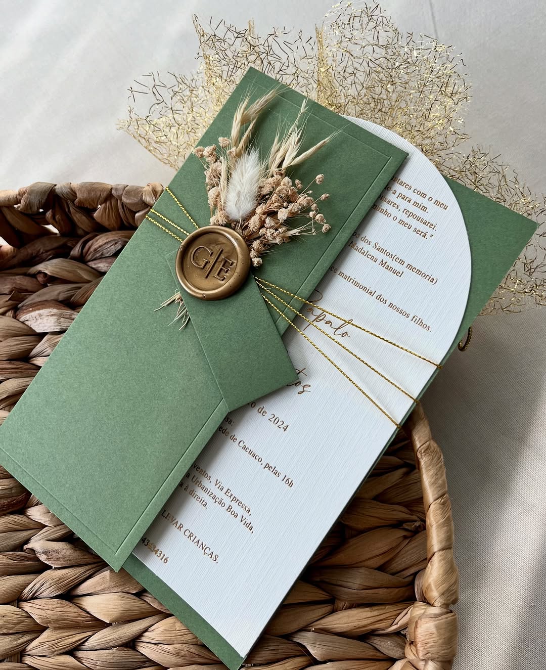 💌 Beautiful Wedding Invitation with Elegant Envelope