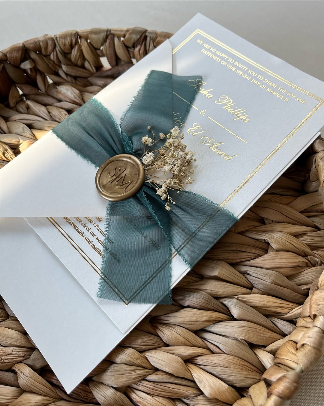 Royal Elegance Wedding Invitation