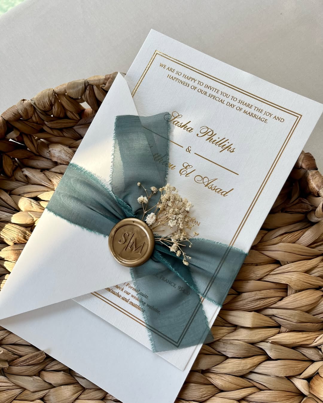 Royal Elegance Wedding Invitation