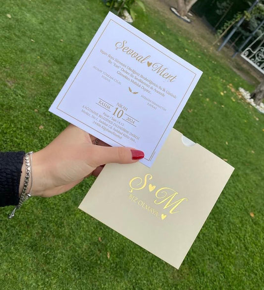 Elegant Gold Wedding Invitation Minimum 100 pieces for this model
